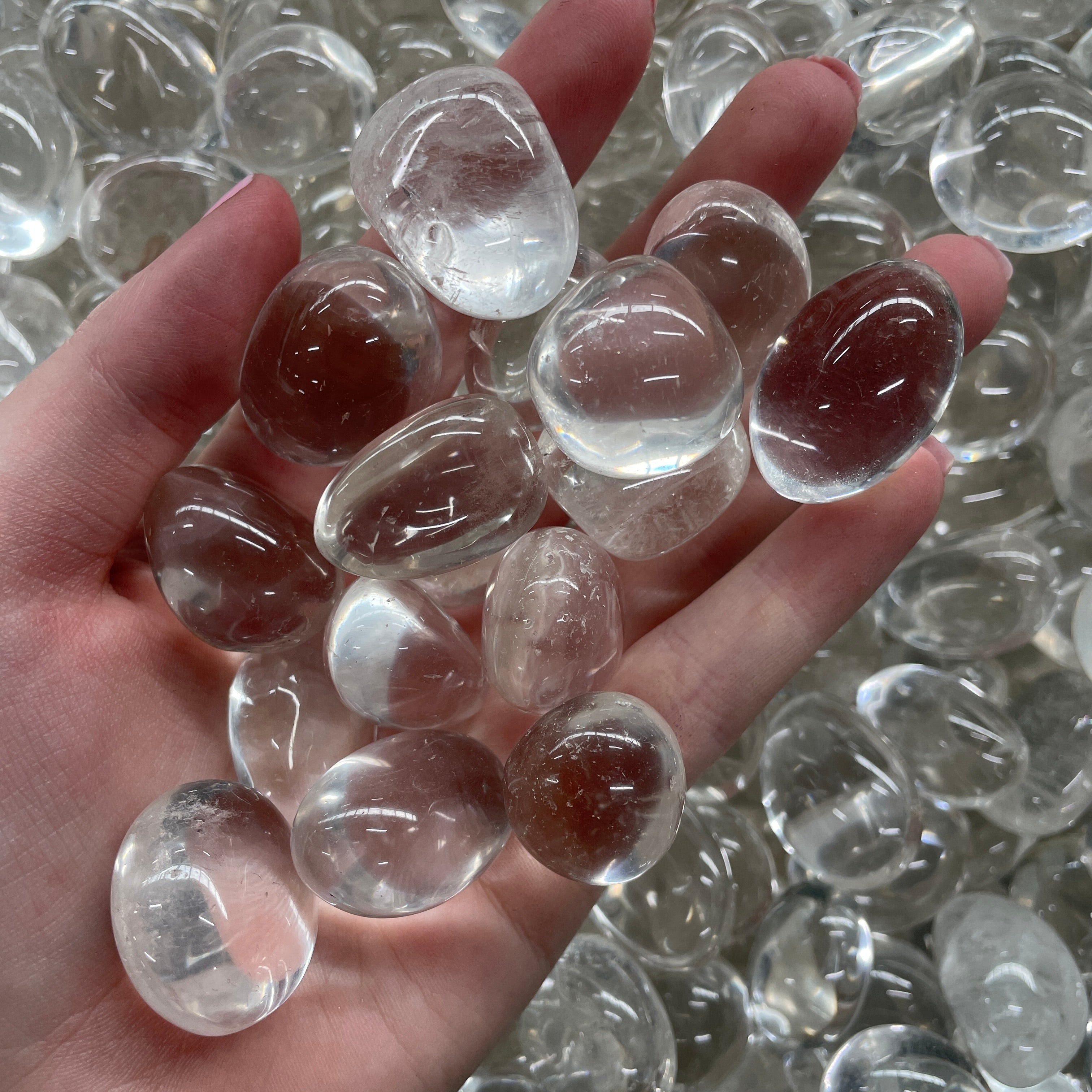 Clear Qtz - Tumbled - Q1/A - 1 KG Clear Qtz - Tumbled - Q1/A - 1 KG